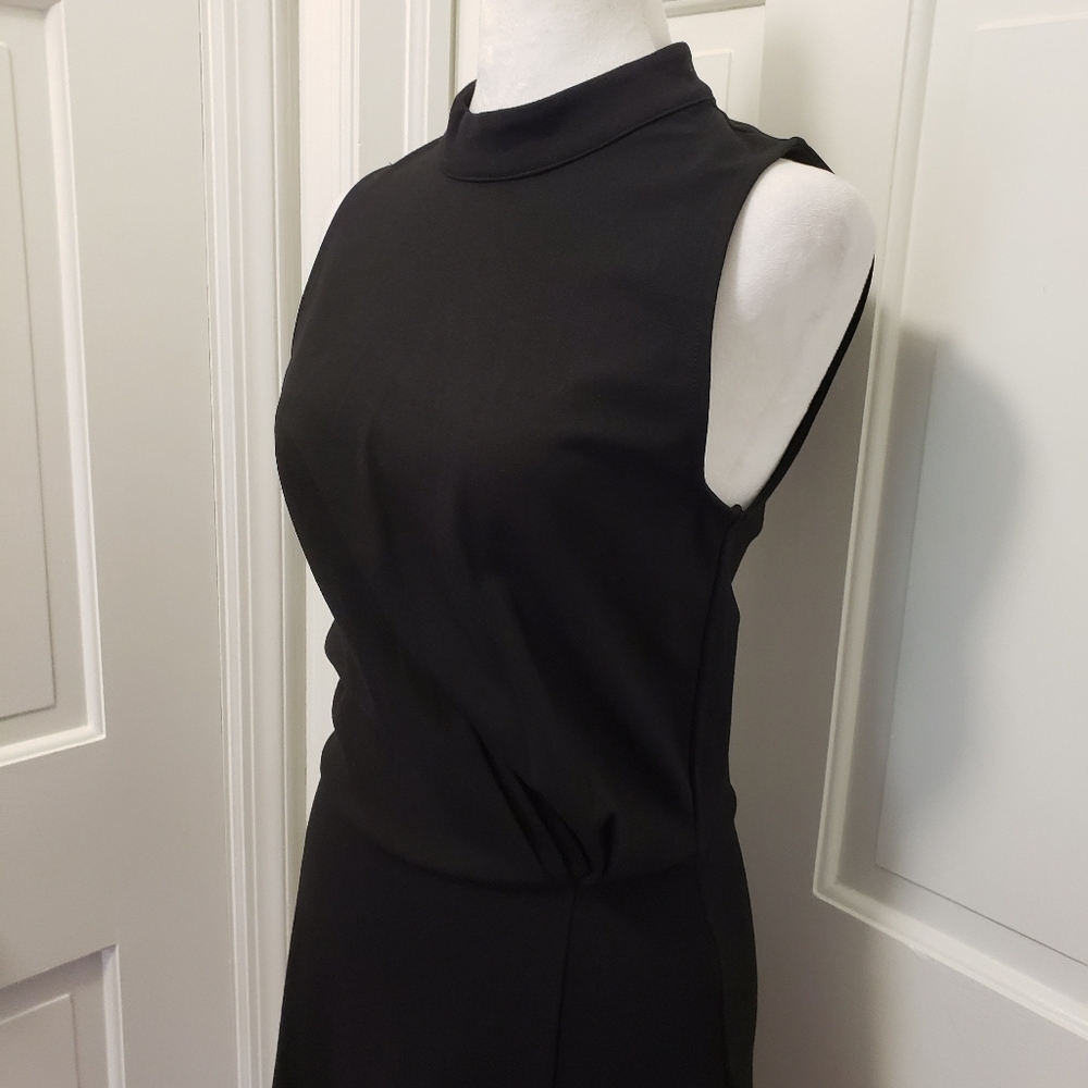 Evereve Black Sleeveless Mock Neck Sheath Dress - Picture 2 of 14